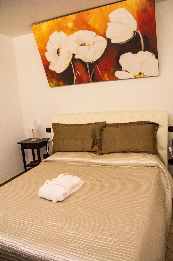 Little House Appartement Modugno Buitenkant foto