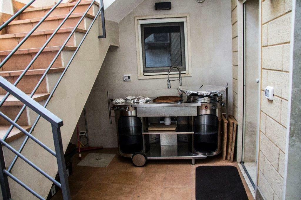Little House Appartement Modugno Buitenkant foto